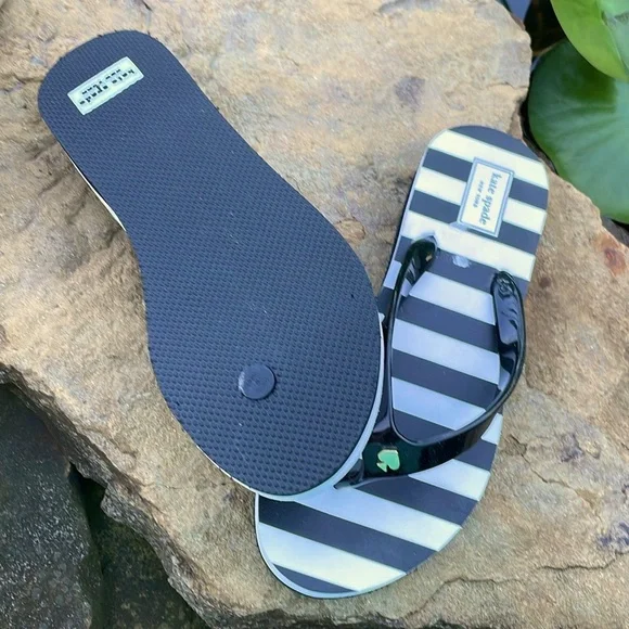 Kate Spade New York 8 Milli Flip Flop black & White striped Org. box Never Worn - Picture 6 of 13